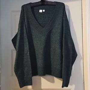 GAP Sweater